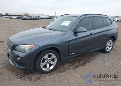 2013 BMW X1 Sdrive28I z USA, uszkodzony, nr VIN WBAVM1C51DVW42577